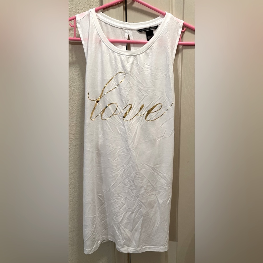 VICTORIA’S SECRET Yoga Tank Top - size large.